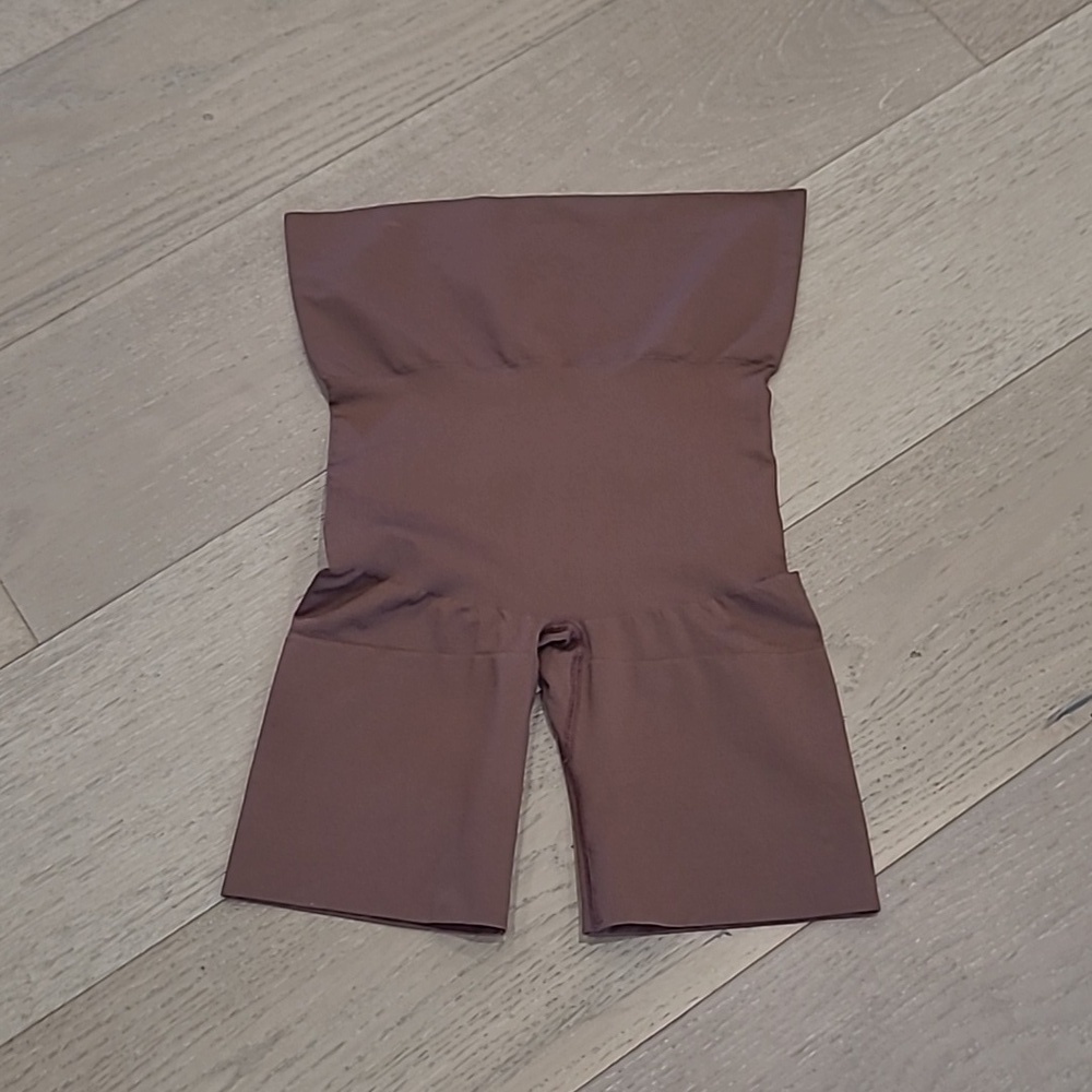 EUC MeMoi Shapewear Women's sz Large High Waist Mid Thigh Dark Brown